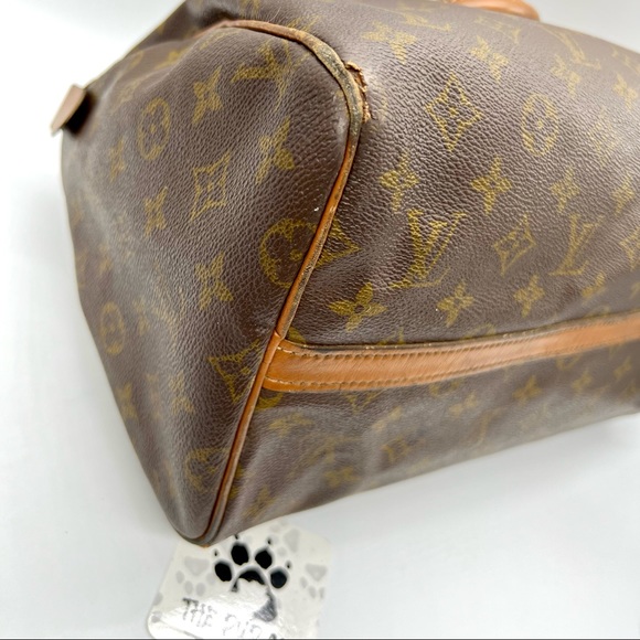 Louis Vuitton Bag - Picture 8 of 16
